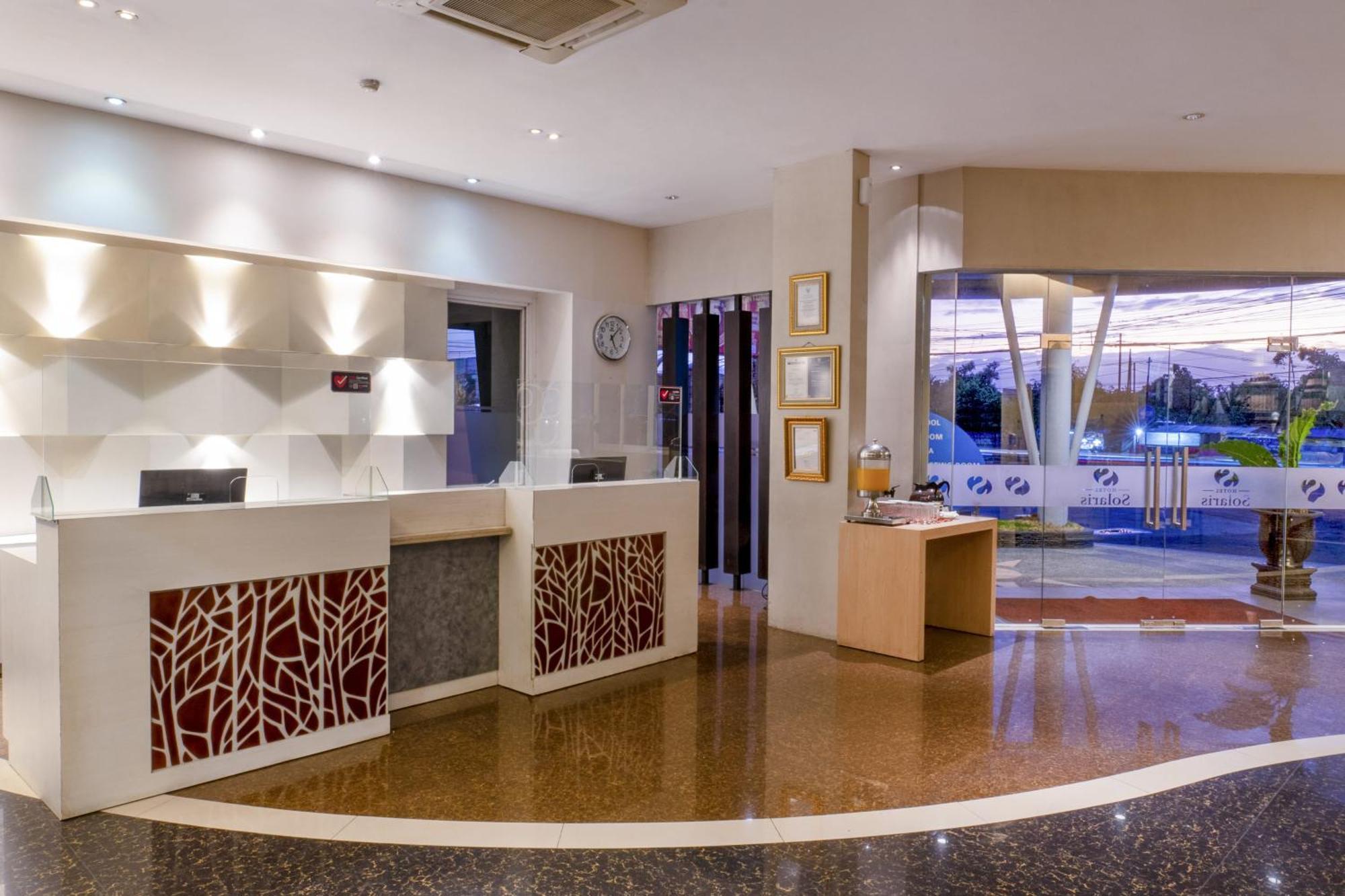 Solaris Hotel מאלאנג מראה חיצוני תמונה