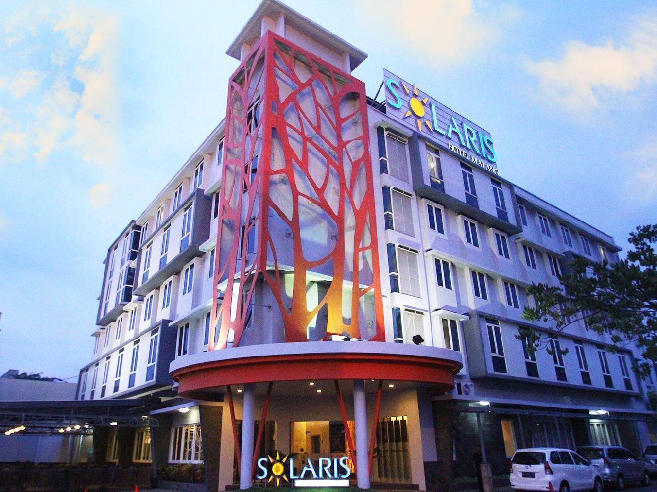 Solaris Hotel מאלאנג מראה חיצוני תמונה